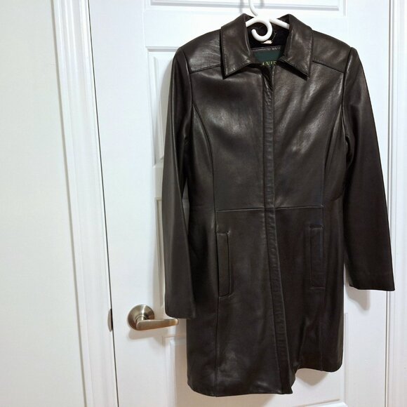 Danier Black Leather Coat with winter lining size 6-8 - Picture 6 of 15